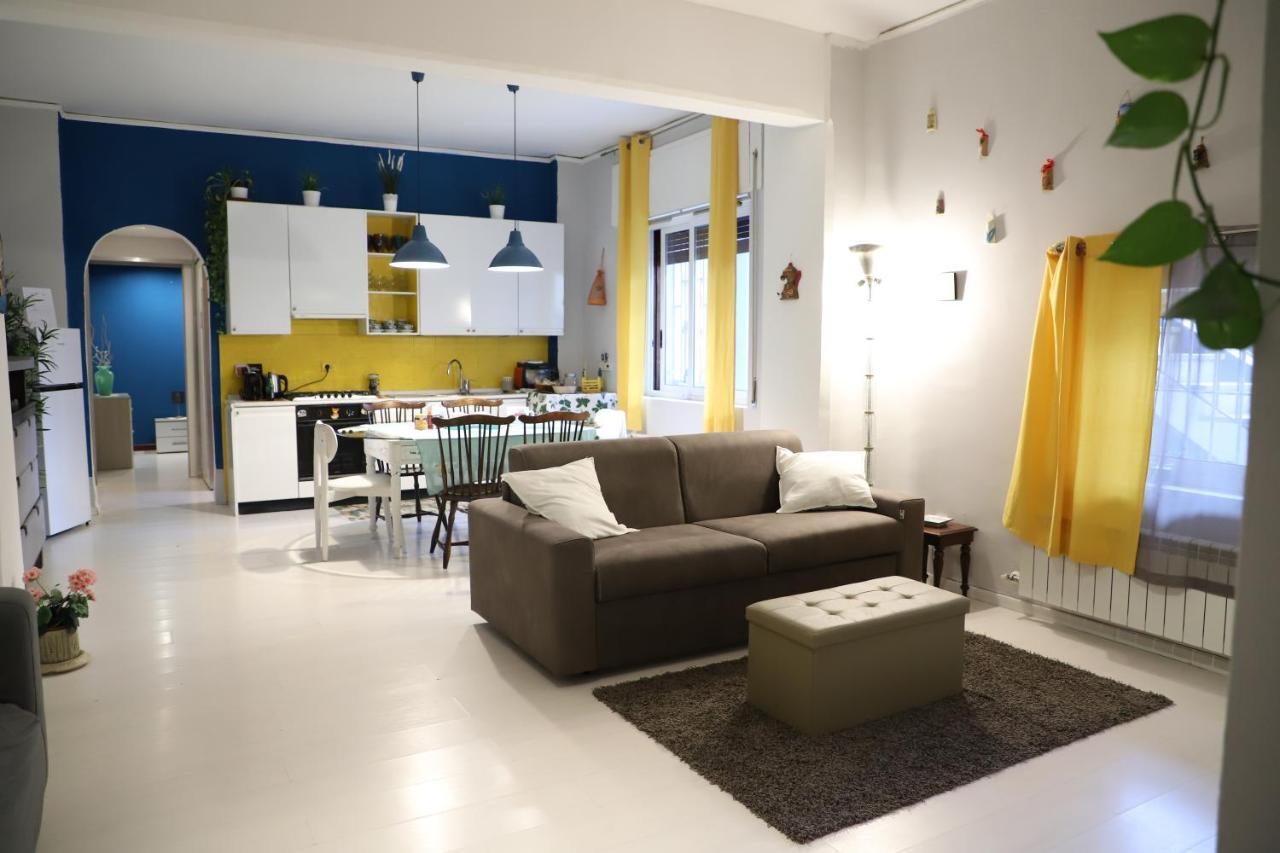 ナポリCasa Cescaアパートメント エクステリア 写真