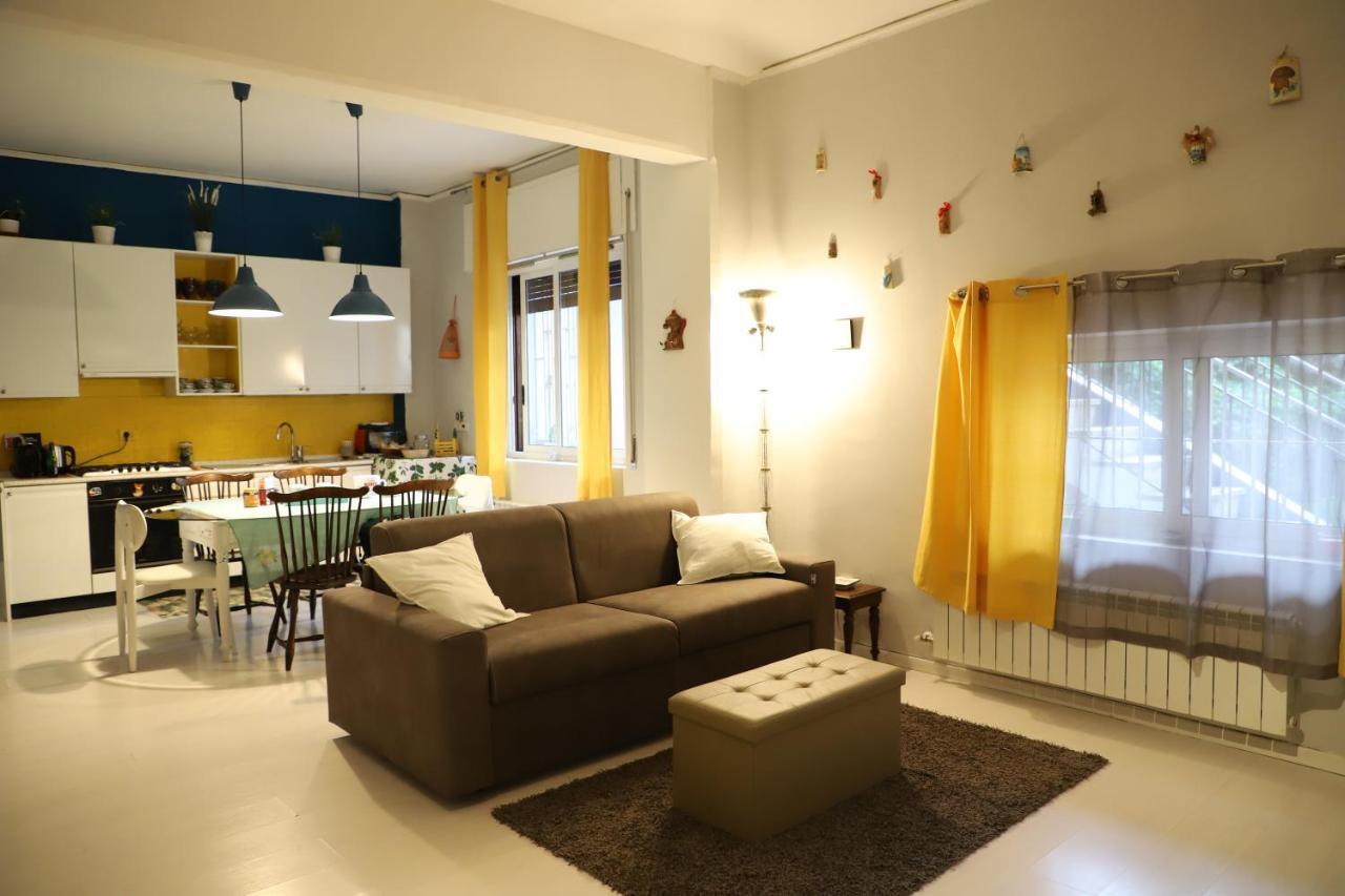 ナポリCasa Cescaアパートメント エクステリア 写真